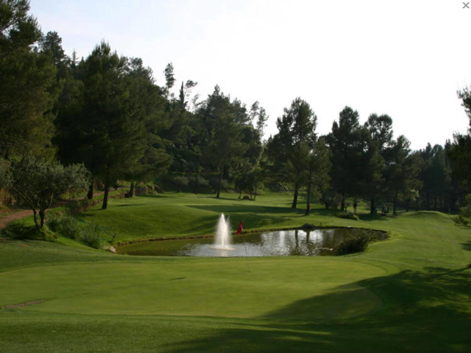 Hotel Golf Can Rafel Corbera de Llobregat Exteriér fotografie